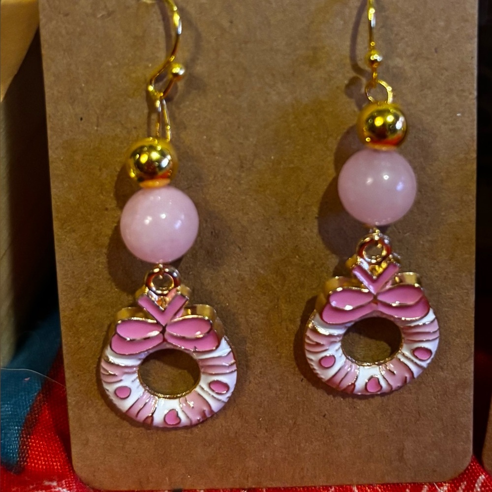 Pink and Gold Christmas Wreath Earrings